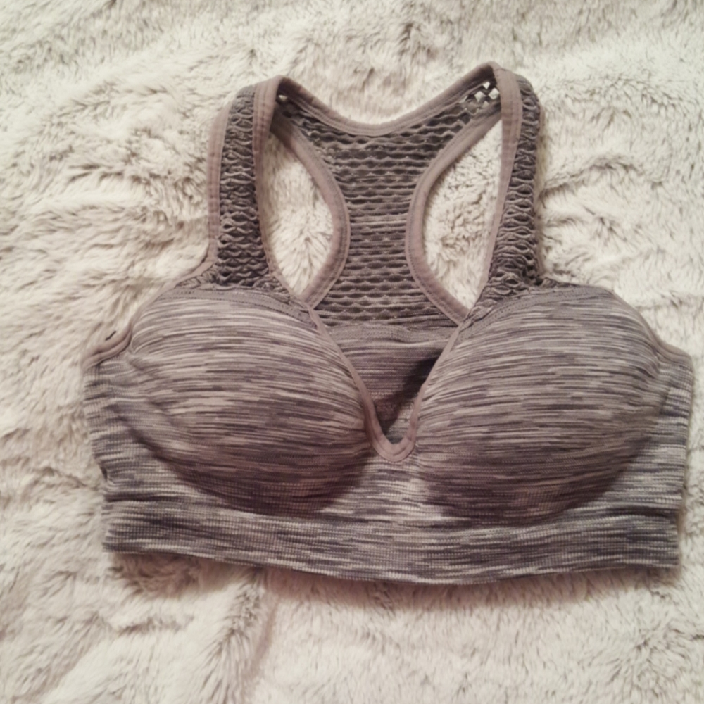 VS Pink pushup sports bra